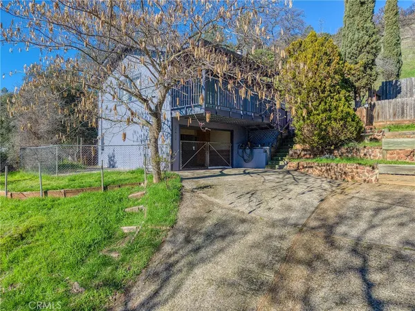 $169,900 | 12410 Lakeview Drive, Clearlake Oaks, CA 95423