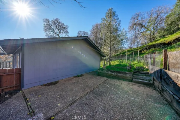 $169,900 | 12410 Lakeview Drive, Clearlake Oaks, CA 95423