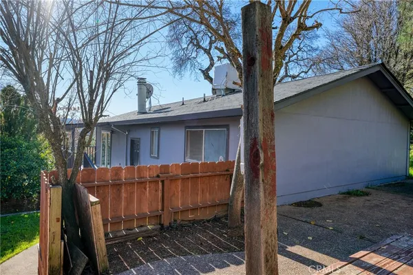 $169,900 | 12410 Lakeview Drive, Clearlake Oaks, CA 95423