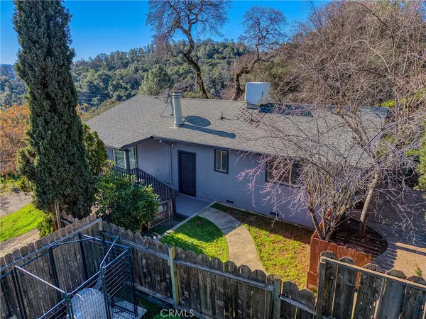 $169,900 | 12410 Lakeview Drive, Clearlake Oaks, CA 95423