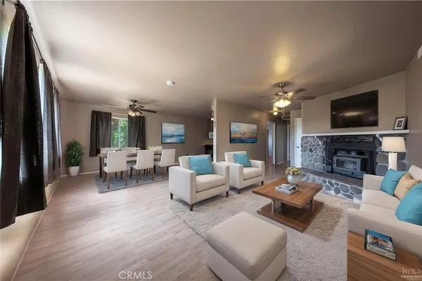 $169,900 | 12410 Lakeview Drive, Clearlake Oaks, CA 95423