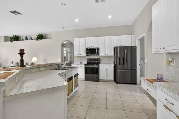 $1,099,000 | 15373 98th Trail North, Jupiter Farms, FL 33478