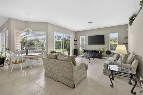 $1,099,000 | 15373 98th Trail North, Jupiter Farms, FL 33478