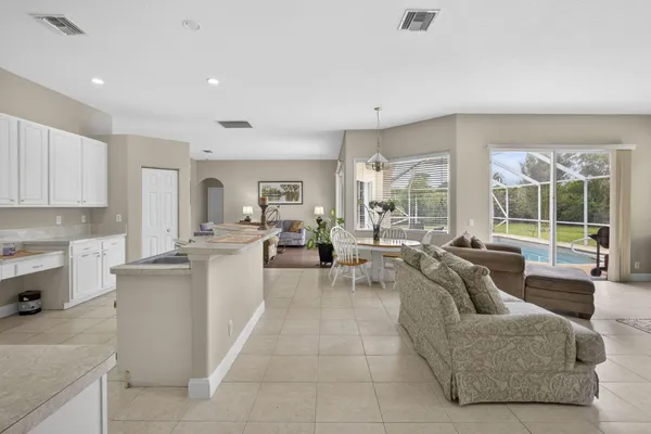 $1,099,000 | 15373 98th Trail North, Jupiter Farms, FL 33478