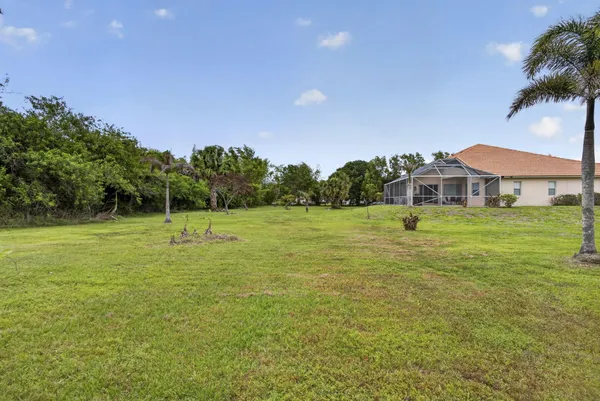 $1,099,000 | 15373 98th Trail North, Jupiter Farms, FL 33478