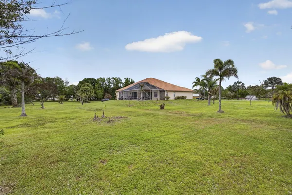 $1,099,000 | 15373 98th Trail North, Jupiter Farms, FL 33478