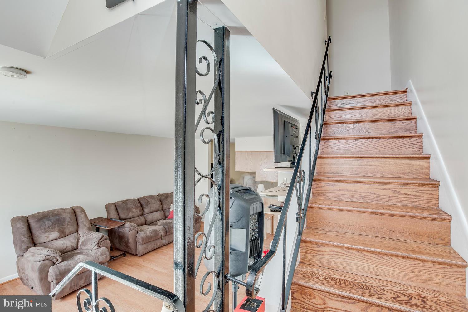 4828 Midline Road Baltimore, MD 21206 - Photo 21 of 28 Interior (General)