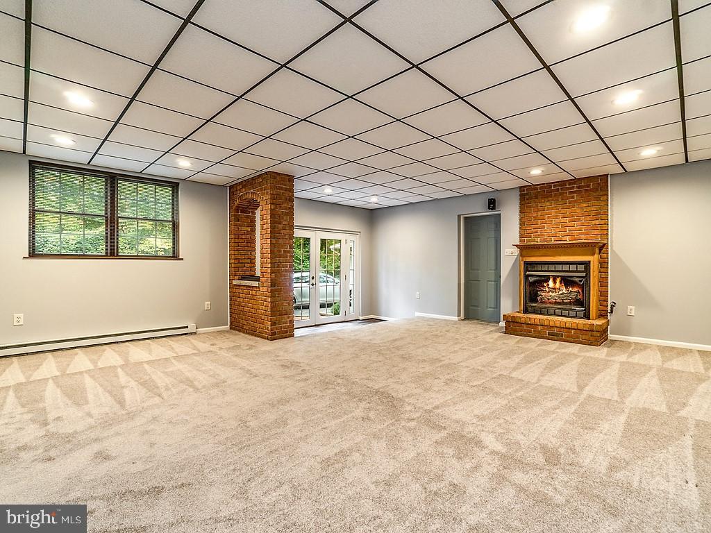 7015 Harvey Road Manassas, VA 20112 - Photo 19 of 26 Gallery Image 19