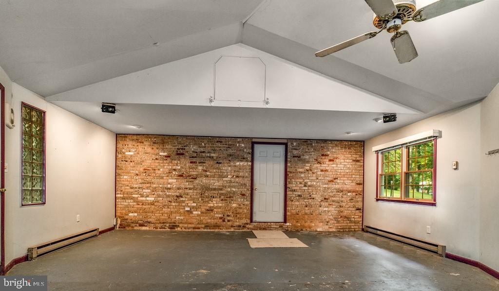 7015 Harvey Road Manassas, VA 20112 - Photo 22 of 26 Gallery Image 22