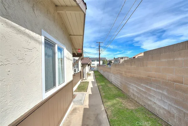 $4,100,000 | 275 South Monte Vista Street, La Habra, CA 90631