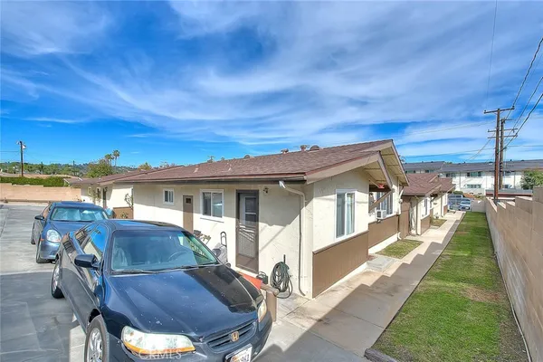 $4,100,000 | 275 South Monte Vista Street, La Habra, CA 90631