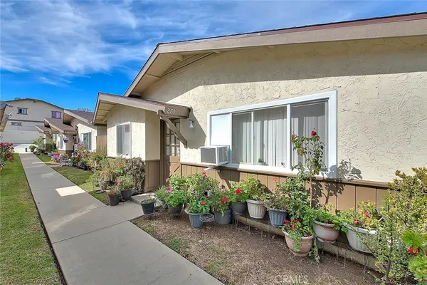 $4,100,000 | 275 South Monte Vista Street, La Habra, CA 90631