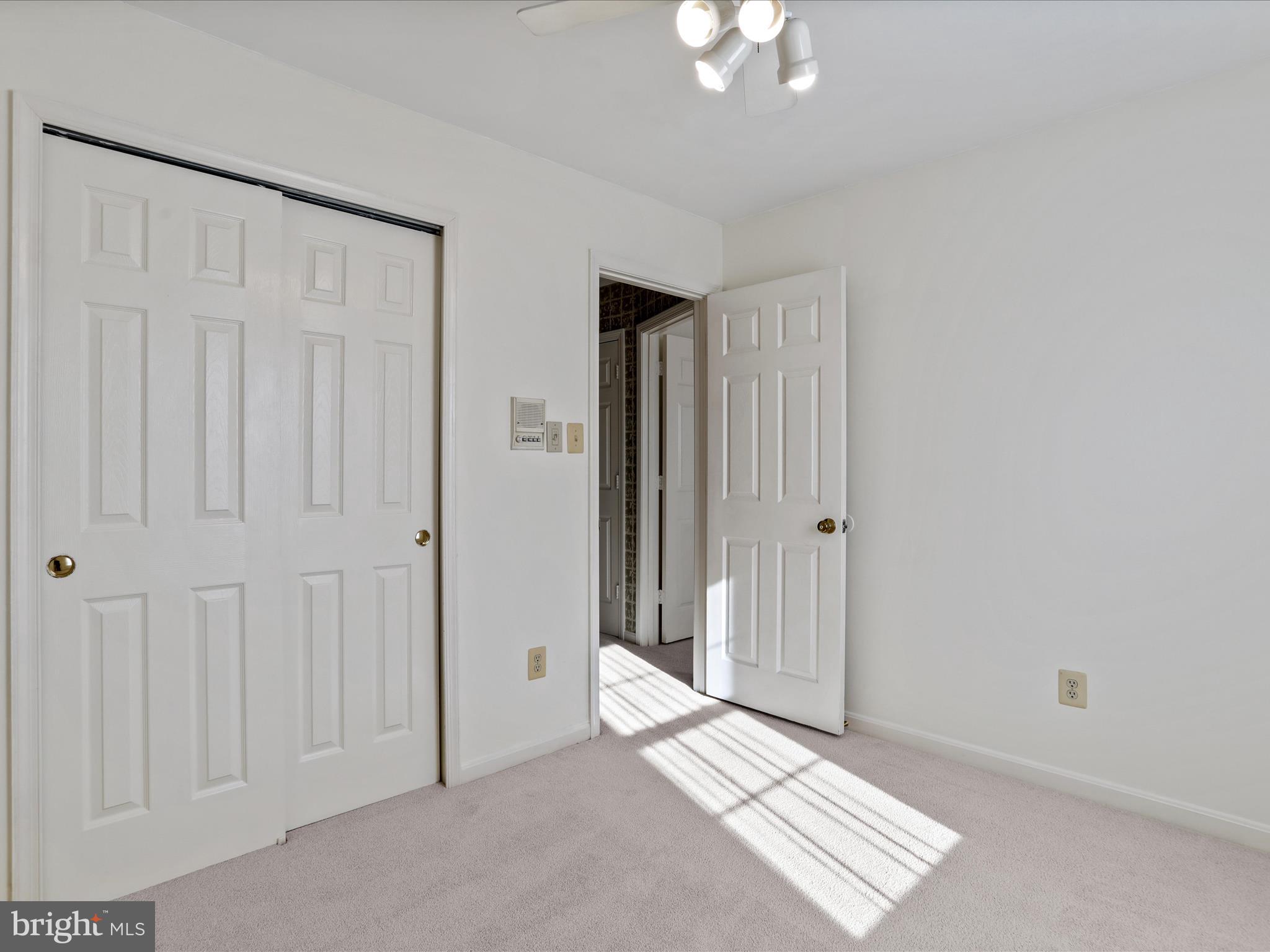 13910 Melton Place Centreville, VA 20120 - Photo 23 of 37
