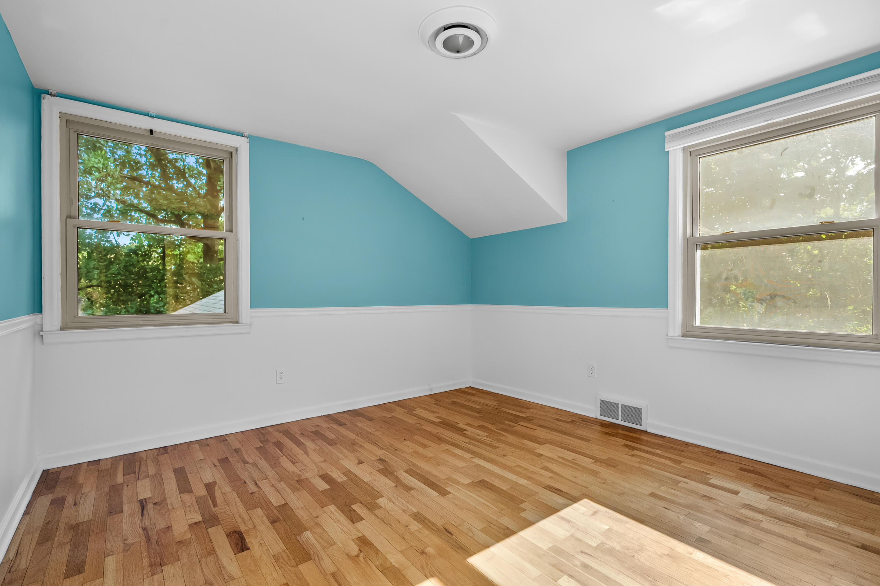 907 East Street Three Rivers, MI 49093 - Photo 20 of 31 East St 907 Three Rivers 49093-20