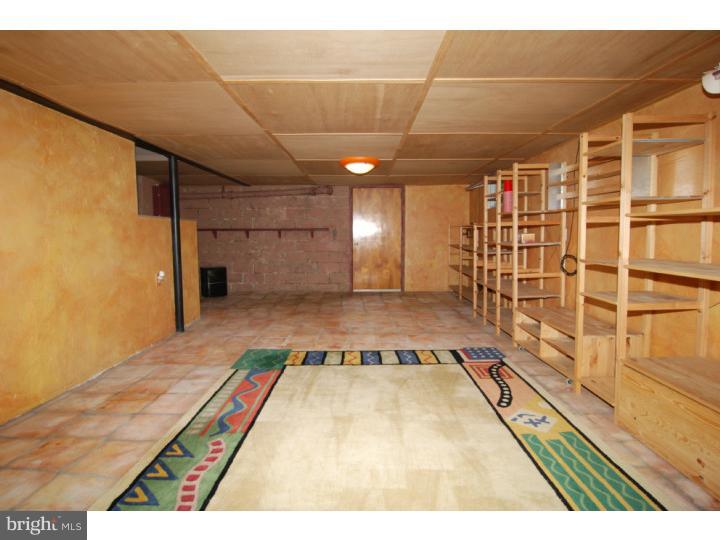 4335 Hilldale Road Reading, PA 19606 - Photo 11 of 14 Gallery Image 11