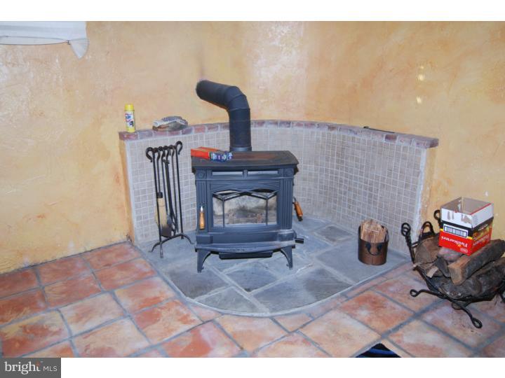4335 Hilldale Road Reading, PA 19606 - Photo 10 of 14 Gallery Image 10