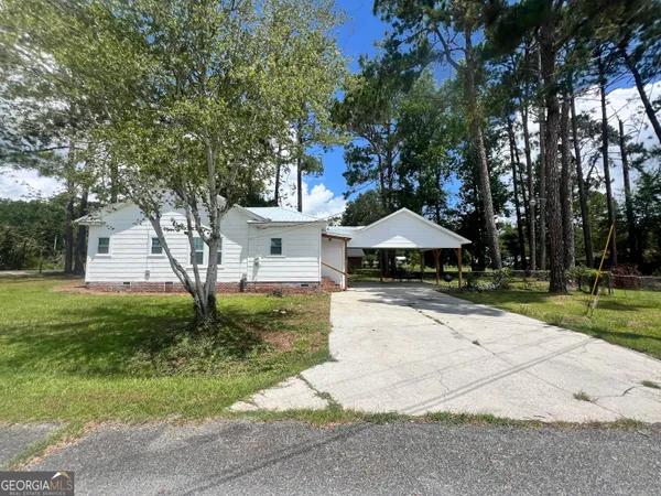$157,800 | 141 South 1st Avenue, McRae-Helena, GA 31055