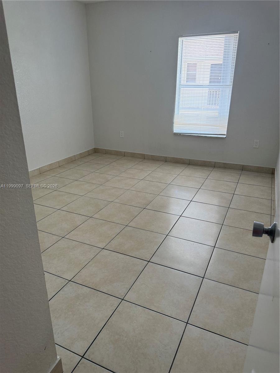 128 West 21st Street, Unit 202 Hialeah, FL 33010 - Photo 11 of 17
