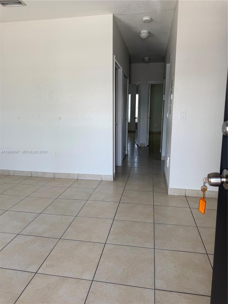 128 West 21st Street, Unit 202 Hialeah, FL 33010 - Photo 4 of 17