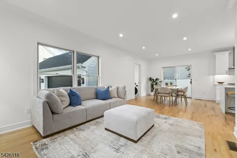 $1,740,000 | 426 Millburn Avenue, Unit A, Millburn, NJ 07041