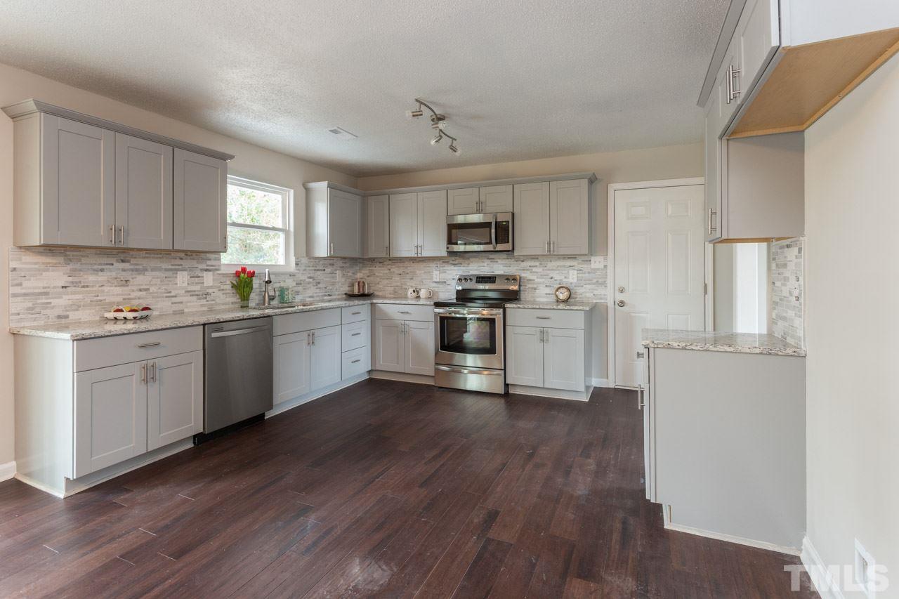 2804 Darrow Road Durham, NC 27704 - Photo 2 of 20 Gallery Image 2