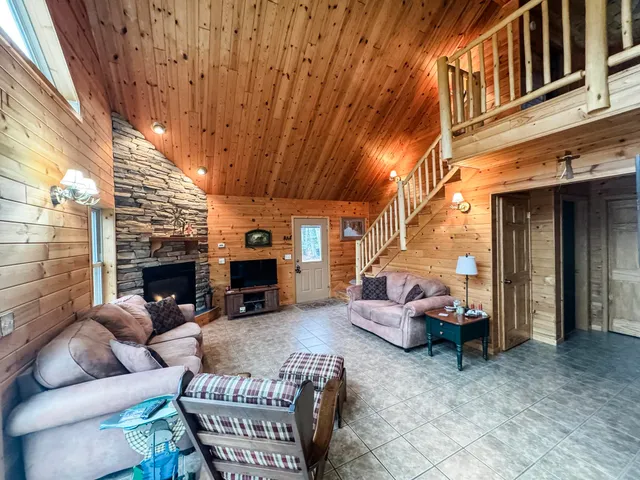 $264,900 | 11466 Westerlund Loop, Solon Springs, WI 54873