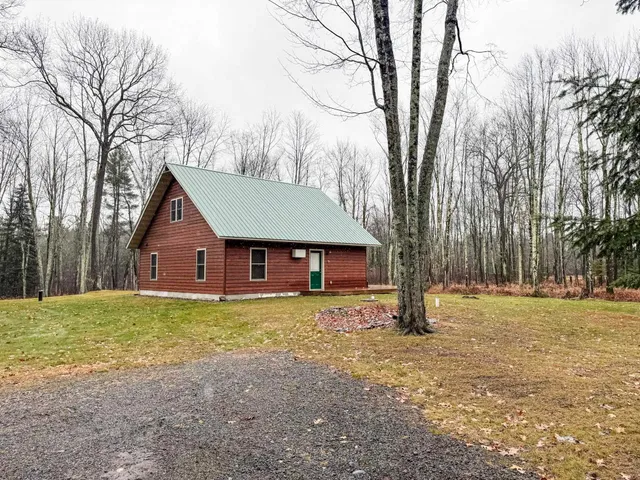 $264,900 | 11466 Westerlund Loop, Solon Springs, WI 54873