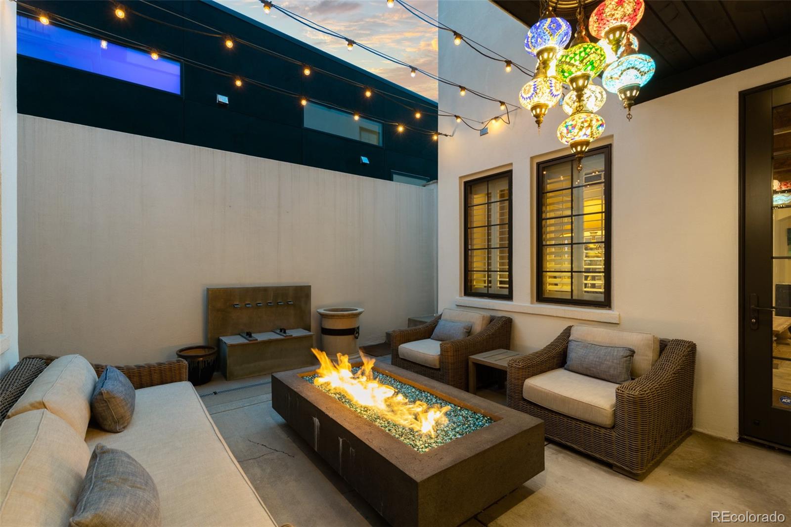 579 Madison Street Denver, CO 80206 - Photo 11 of 38