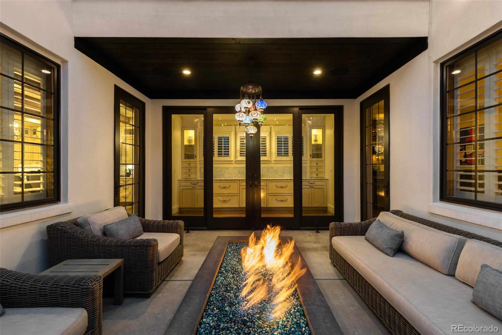 579 Madison Street Denver, CO 80206 - Photo 9 of 38