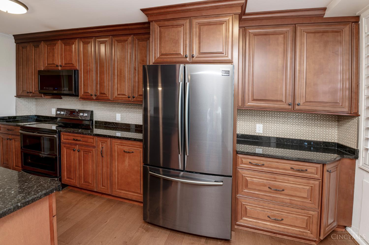 2444 Madison Road, Unit 708 Cincinnati, OH 45208 - Photo 16 of 43 Gallery Image 16