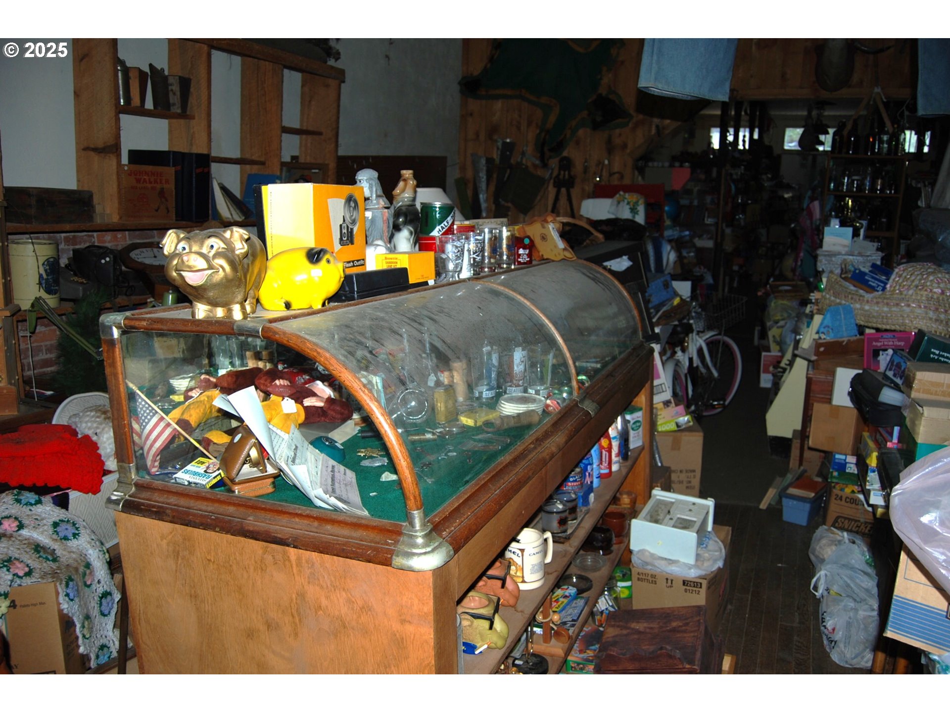 Mill Street Sumpter, OR 97877 - Photo 27 of 40 a view of a room with gym equipment