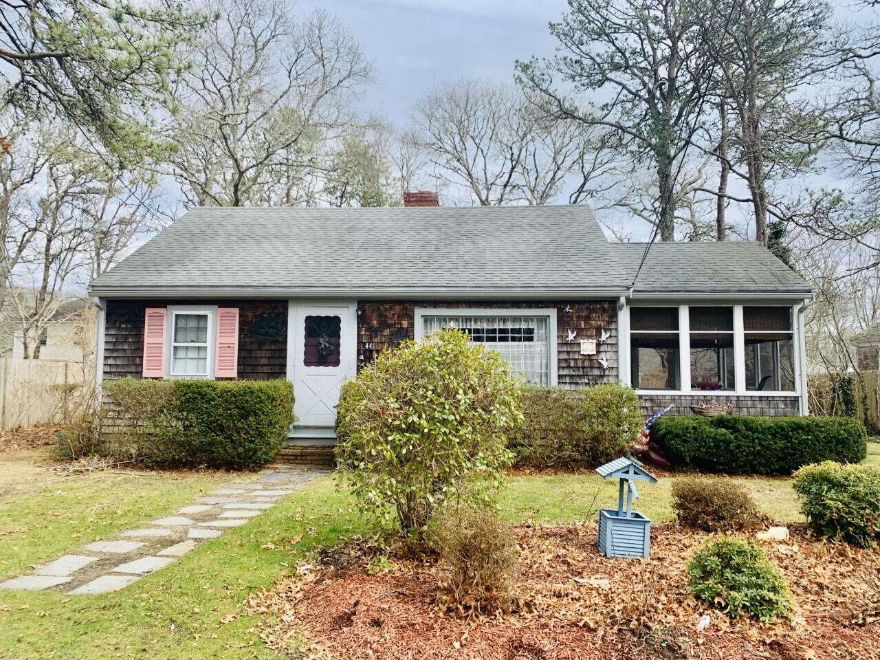 44 Harbor Hills Road Centerville, MA 02632 - Photo 1 of 18 thumbnail_IMG_3342
