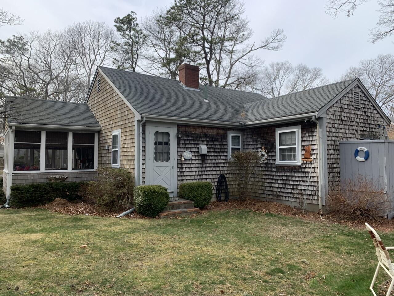 44 Harbor Hills Road Centerville, MA 02632 - Photo 2 of 18 thumbnail_IMG_3300