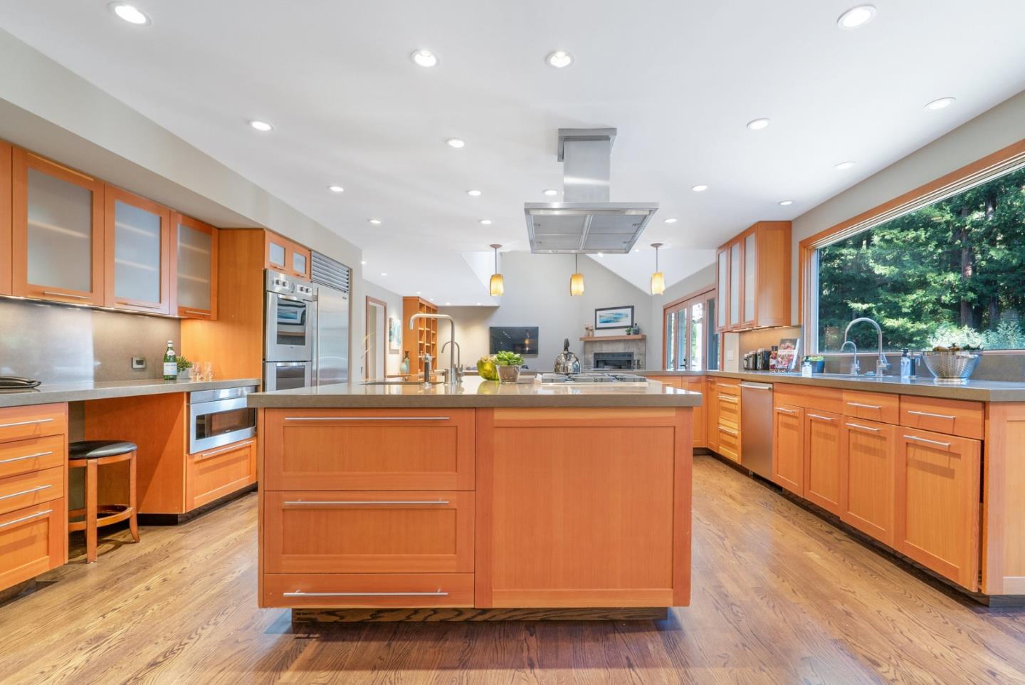 500 Bear Valley Road Aptos, CA 95003 - Photo 24 of 91