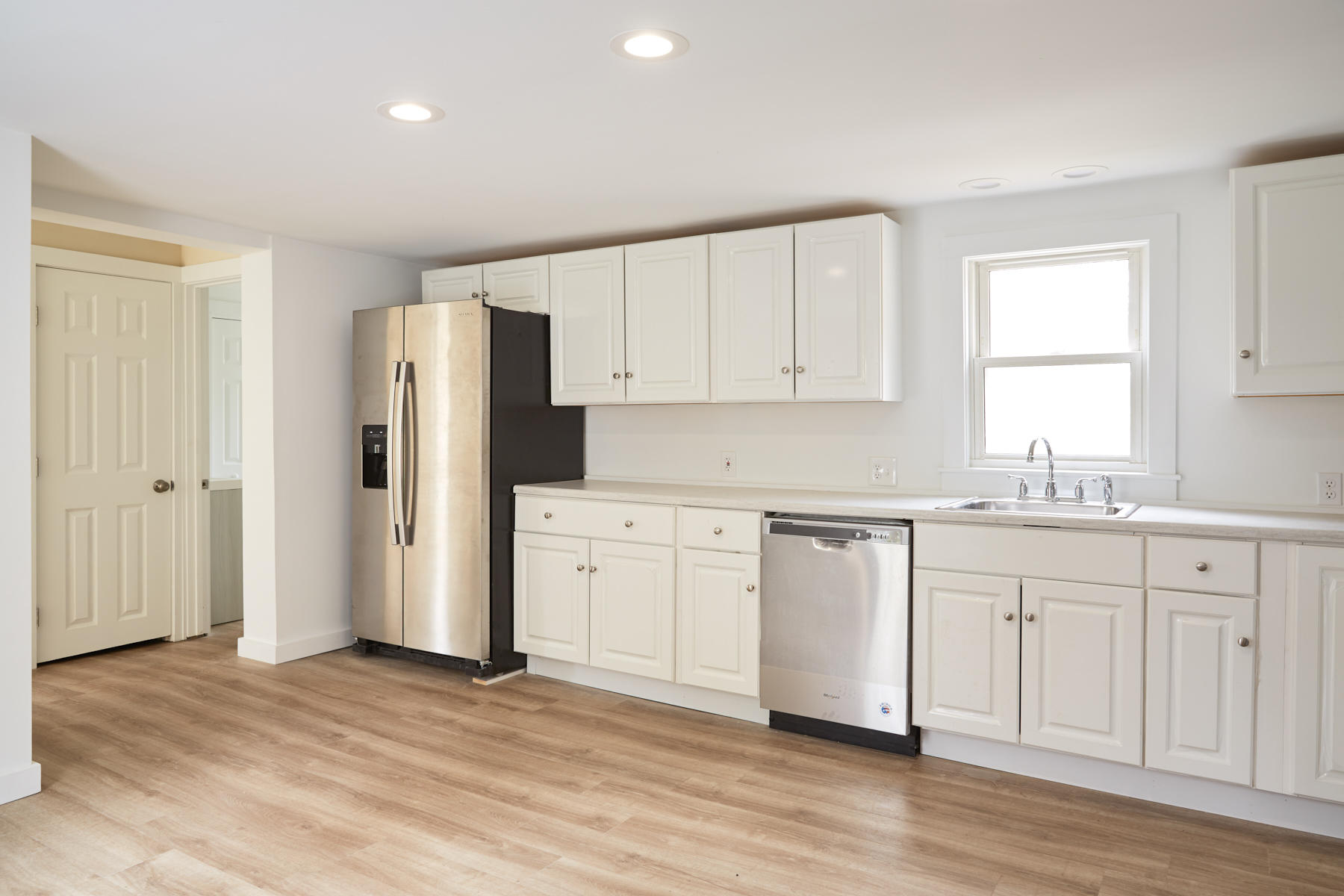81 Falmouth Road Windham, ME 04062 - Photo 6 of 25 81FalmouthRd-08