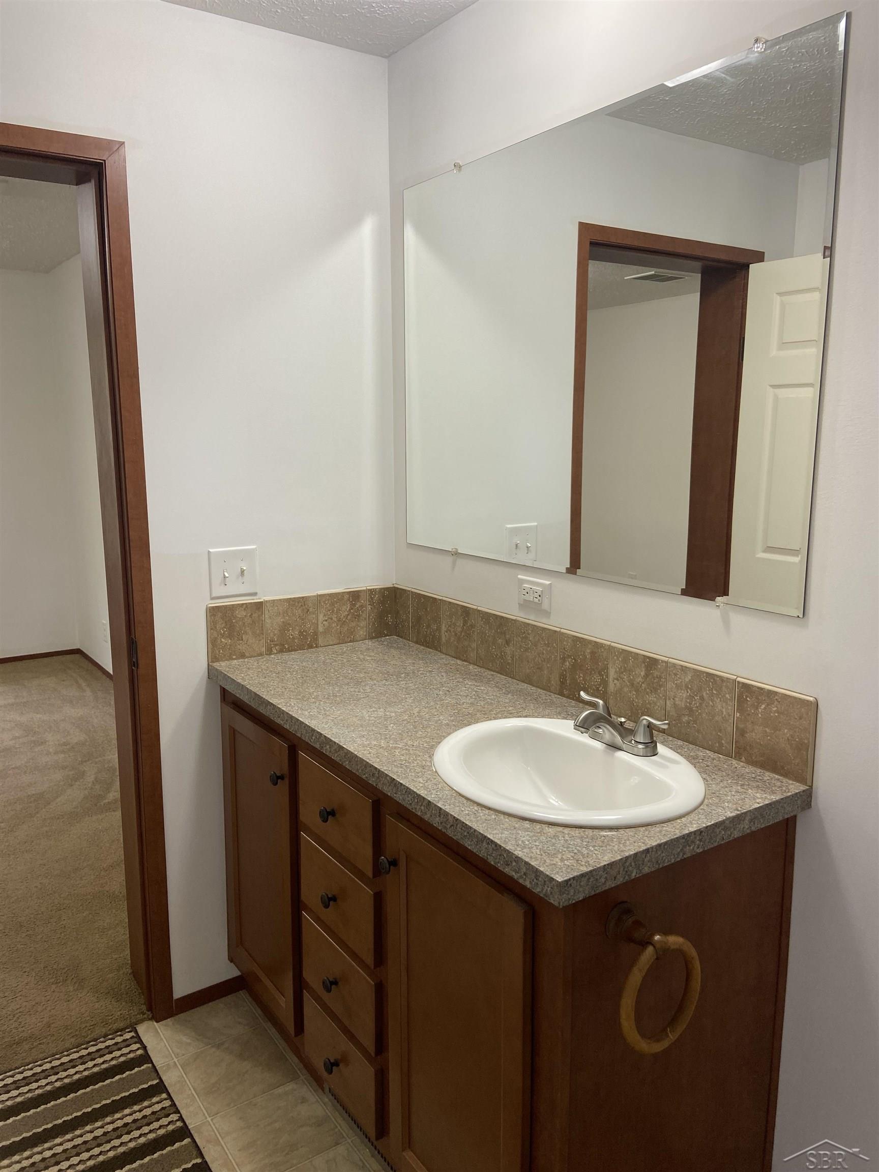 4714 North Sturgeon Road Midland, MI 48642 - Photo 11 of 13 50151137-1ae49755-78ff-4aeb-972e-281a4b7a38b5.JPG