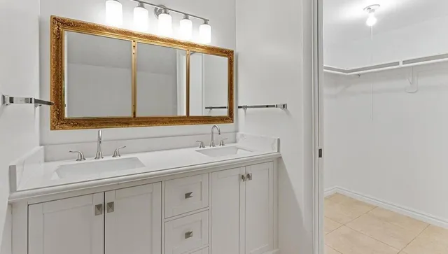 $2,100 | 10821 North Military Trail, Unit 19, Palm Beach Gardens, FL 33410