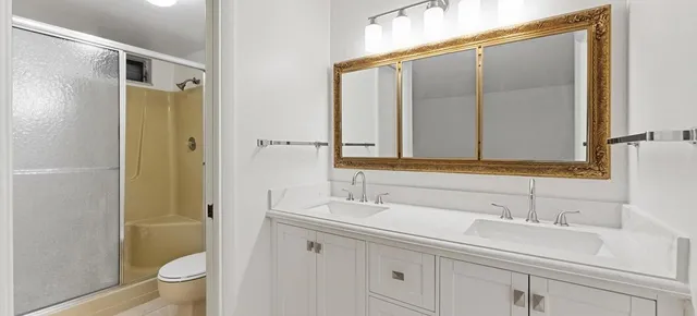 $2,100 | 10821 North Military Trail, Unit 19, Palm Beach Gardens, FL 33410