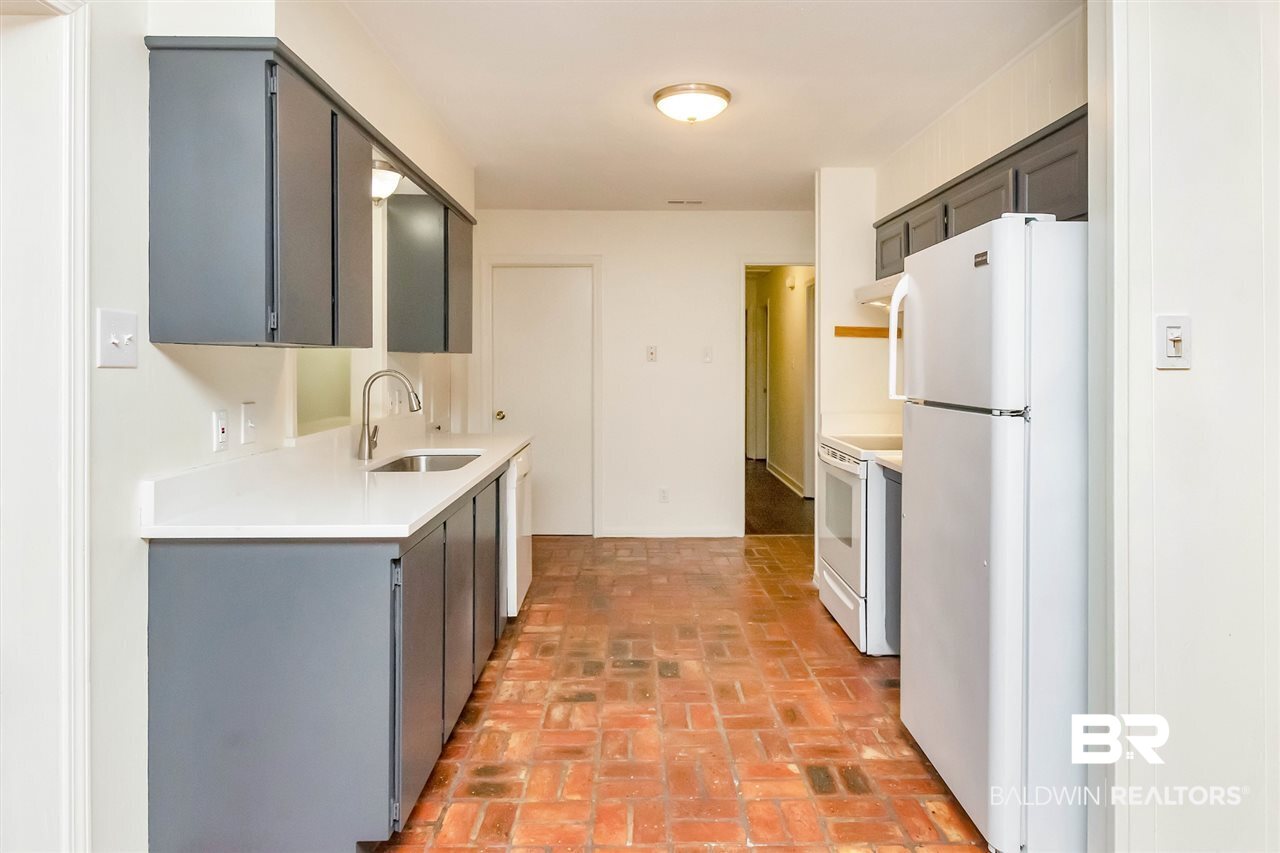 332 Sycamore Lane Mobile, AL 36608 - Photo 32 of 40