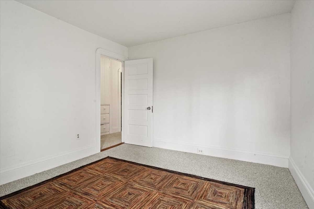 40 Duxbury Road Worcester, MA 01605 - Photo 25 of 34