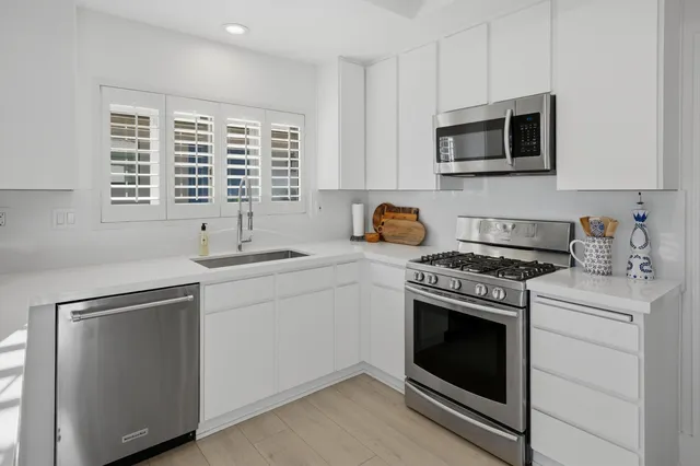 $980,000 | 78188 Lago Drive, La Quinta, CA 92253