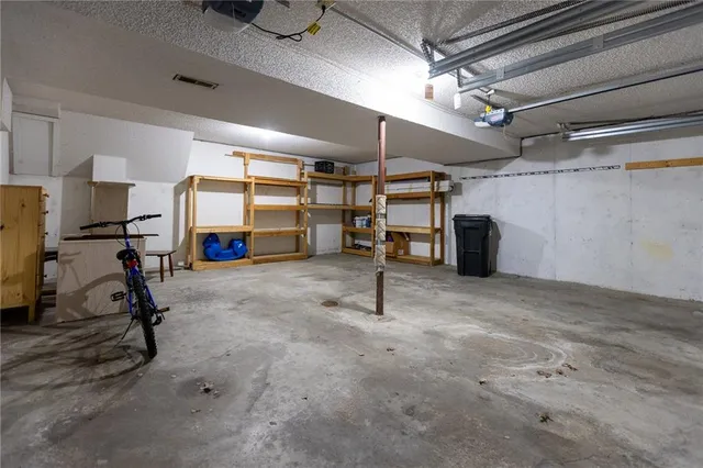 $345,000 | 6813 T Gabbert Drive, Pleasant Valley, MO 64068