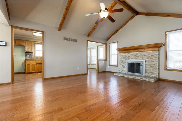 $345,000 | 6813 T Gabbert Drive, Pleasant Valley, MO 64068