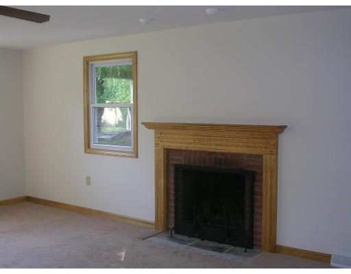 500 Gooseberry Road West Springfield, MA 01089 - Photo 7 of 8 Gallery Image 7