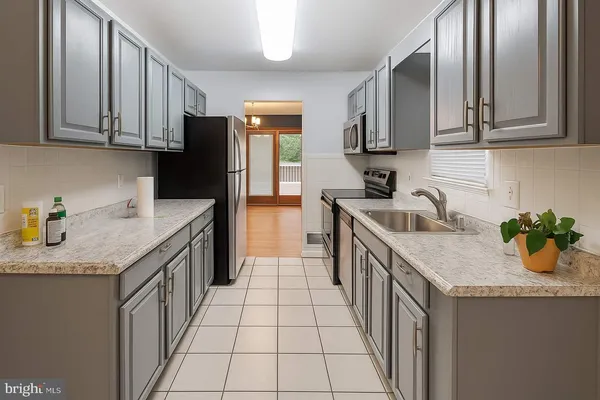 $2,799 | 8905 Bluffwood Lane, Fort Washington, MD 20744