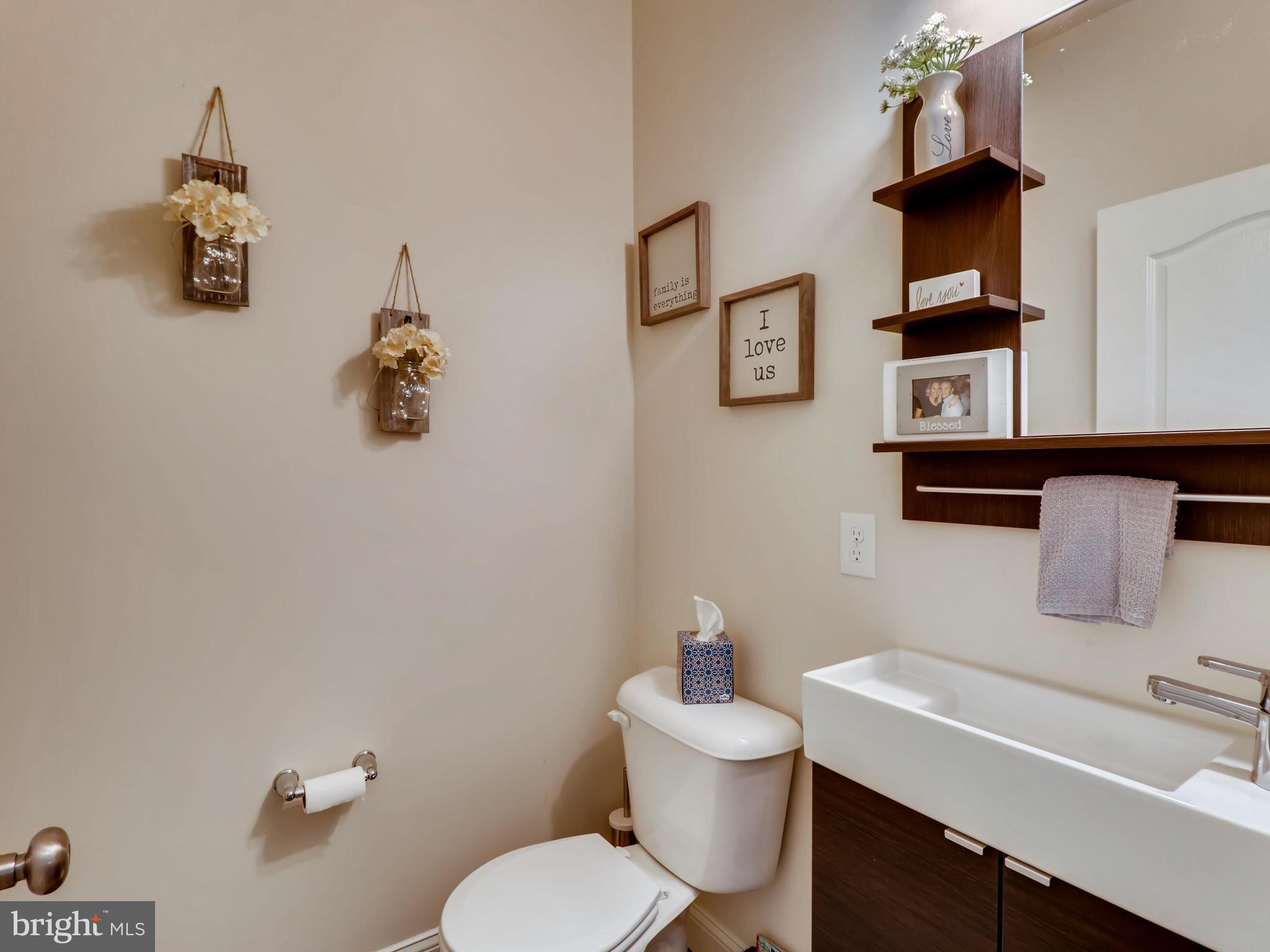 9142 Fort Smallwood Road Pasadena, MD 21122 - Photo 13 of 33 Gallery Image 13
