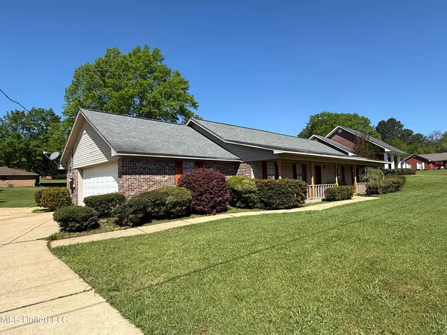 $245,000 | 111 Chessie Lane, Carthage, MS 39051
