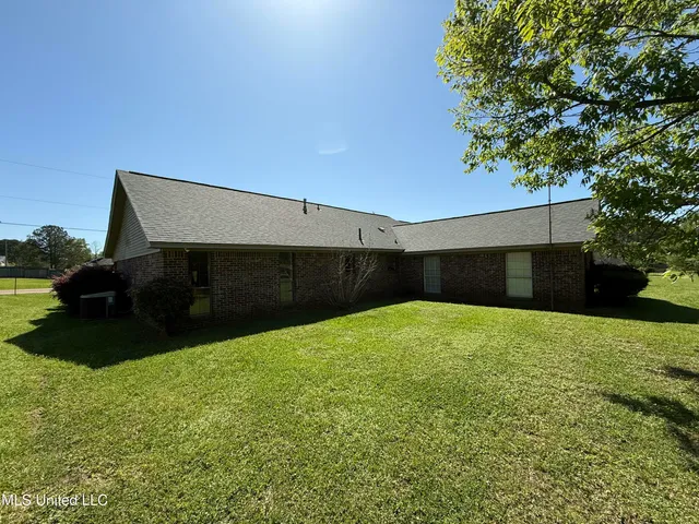 $245,000 | 111 Chessie Lane, Carthage, MS 39051