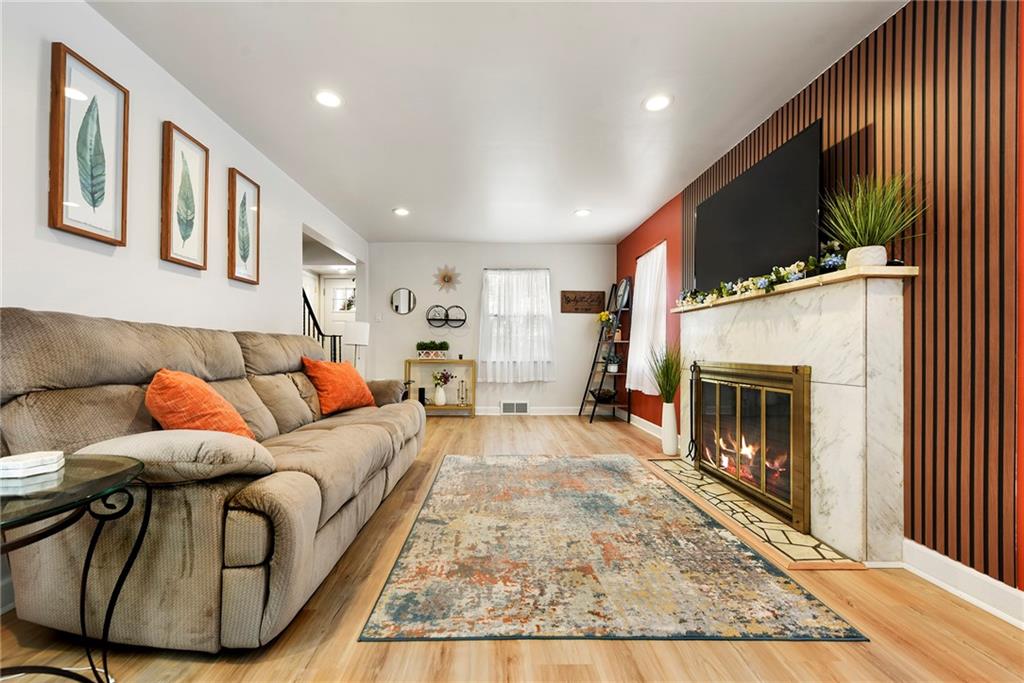 1315 Bower Hill Road Pittsburgh, PA 15243 - Photo 8 of 43 a living room with furniture and a fireplace