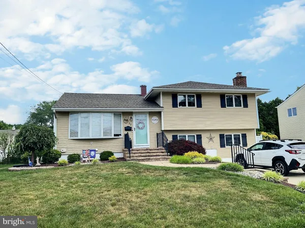 $549,900 | 30 Gary Drive, Hamilton, NJ 08690